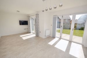 Open plan living/dining/kitchen- click for photo gallery